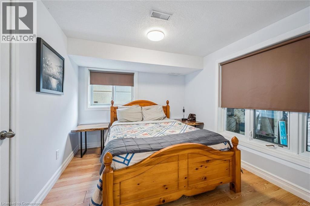 405 Spice Bush Street, Waterloo, Ontario  N2V 2V6 - Photo 32 - 40758481