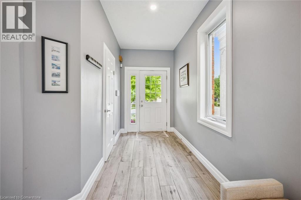 405 Spice Bush Street, Waterloo, Ontario  N2V 2V6 - Photo 5 - 40758481