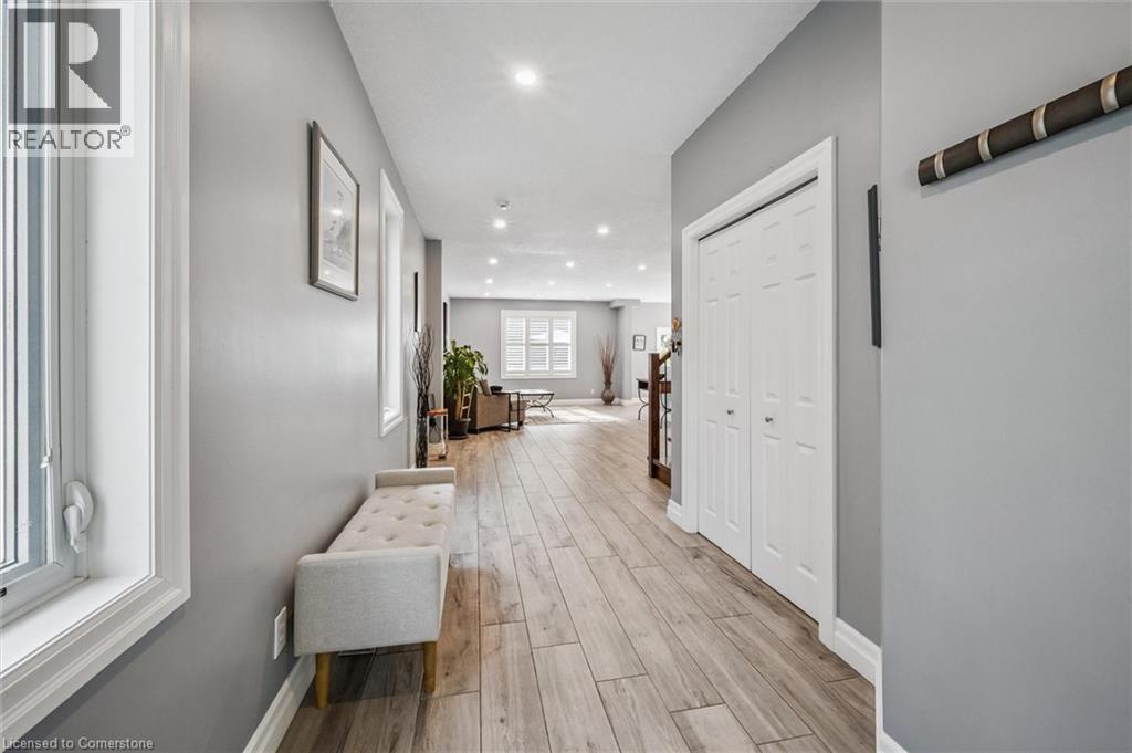 405 Spice Bush Street, Waterloo, Ontario  N2V 2V6 - Photo 6 - 40758481