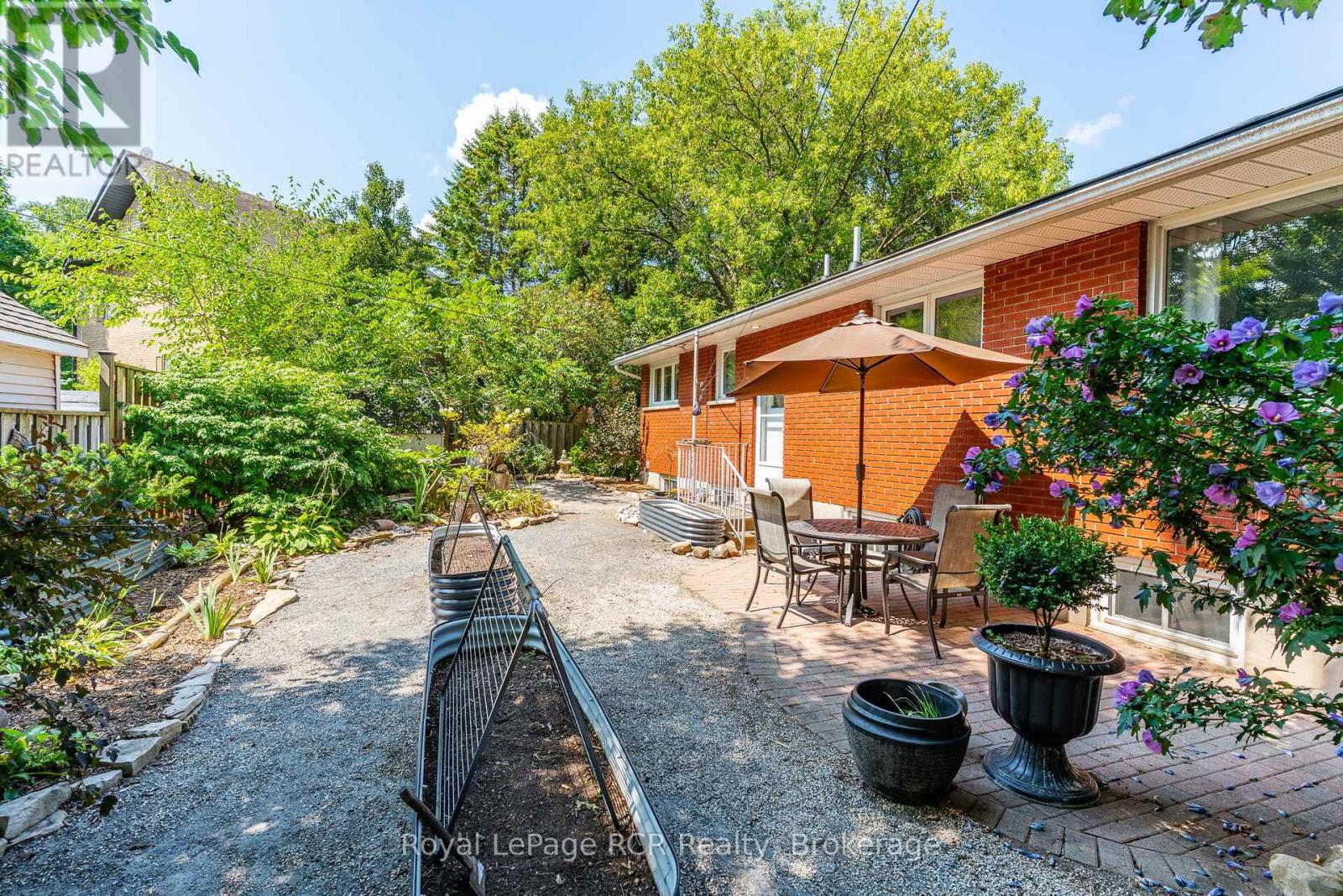 25 Margaret Street, Meaford, Ontario  N4L 1P8 - Photo 36 - X12331708