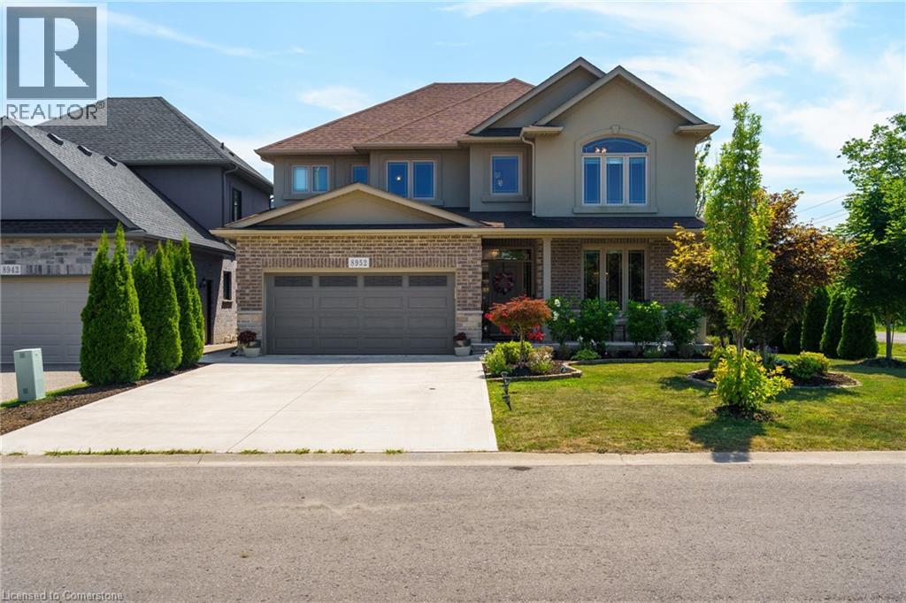 8952 BLACK FOREST Crescent, Niagara Falls, Ontario