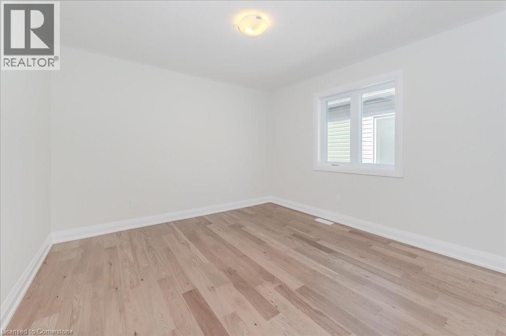 552 Balsam Poplar Street, Waterloo, Ontario  N2V 0E3 - Photo 14 - 40757918