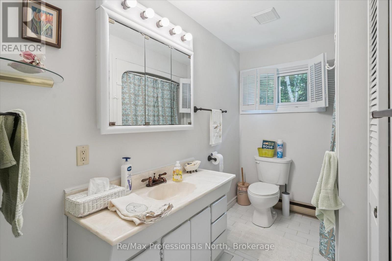 1042 River Haven Road, Bracebridge, Ontario  P1L 1X1 - Photo 27 - X12331846