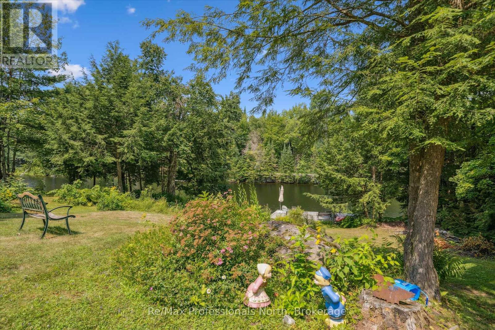 1042 River Haven Road, Bracebridge, Ontario  P1L 1X1 - Photo 38 - X12331846