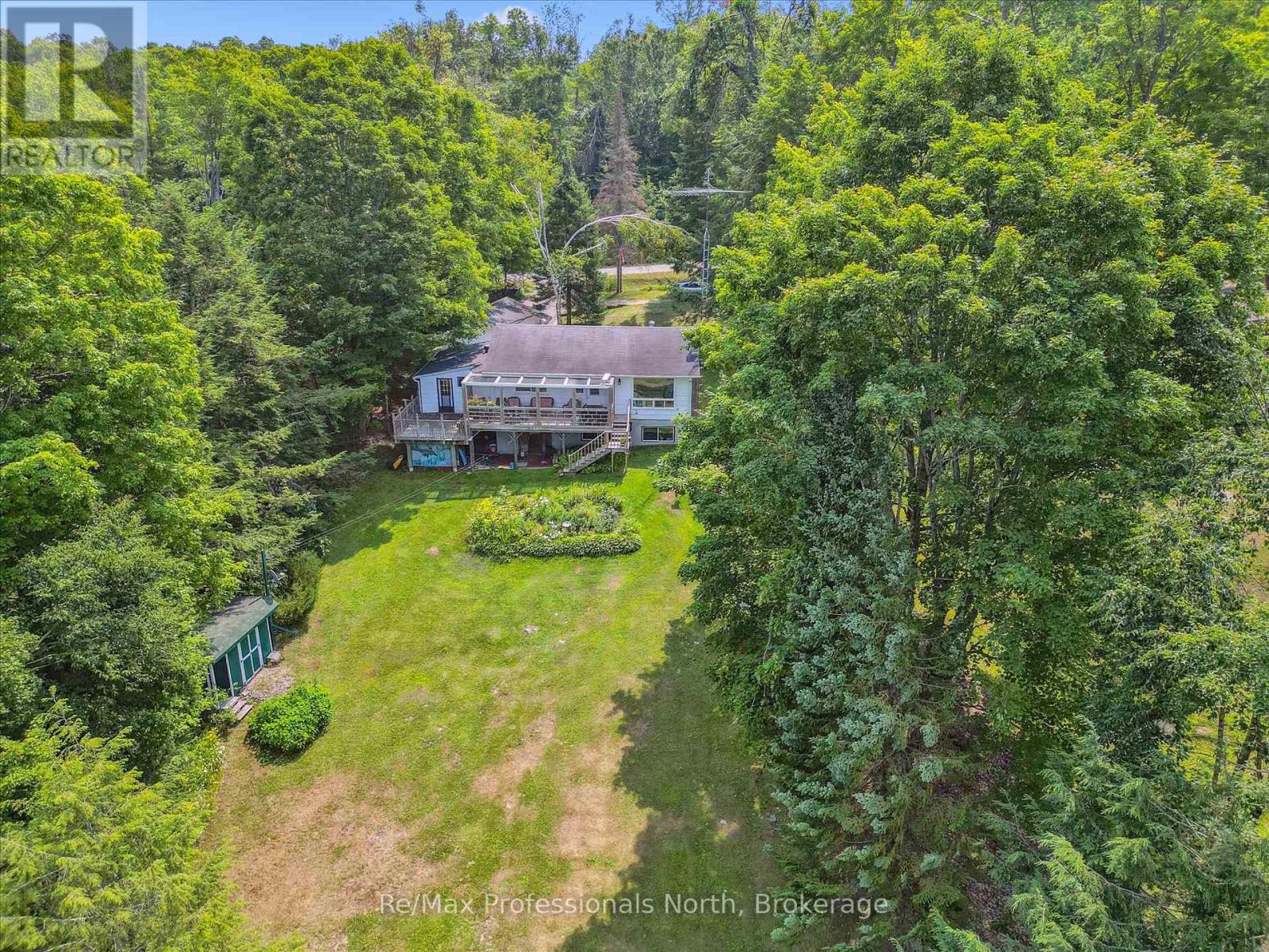1042 River Haven Road, Bracebridge, Ontario  P1L 1X1 - Photo 4 - X12331846