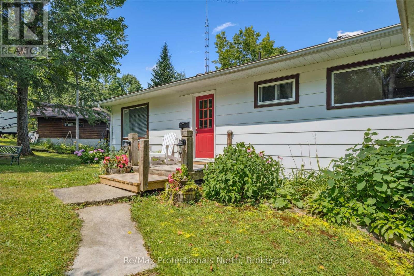 1042 River Haven Road, Bracebridge, Ontario  P1L 1X1 - Photo 7 - X12331846