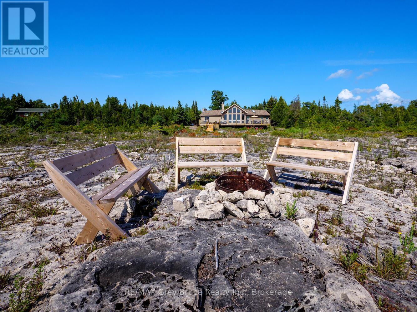 157 Zorra Drive, Northern Bruce Peninsula, Ontario  N0H 2R0 - Photo 12 - X12331929