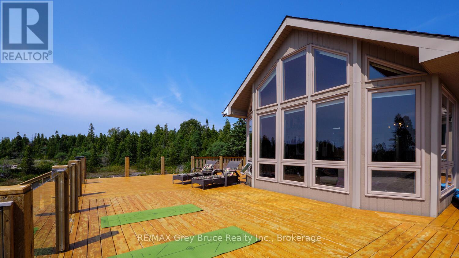 157 Zorra Drive, Northern Bruce Peninsula, Ontario  N0H 2R0 - Photo 39 - X12331929