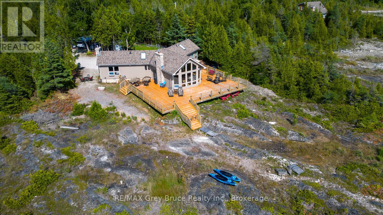 157 Zorra Drive, Northern Bruce Peninsula, Ontario  N0H 2R0 - Photo 48 - X12331929