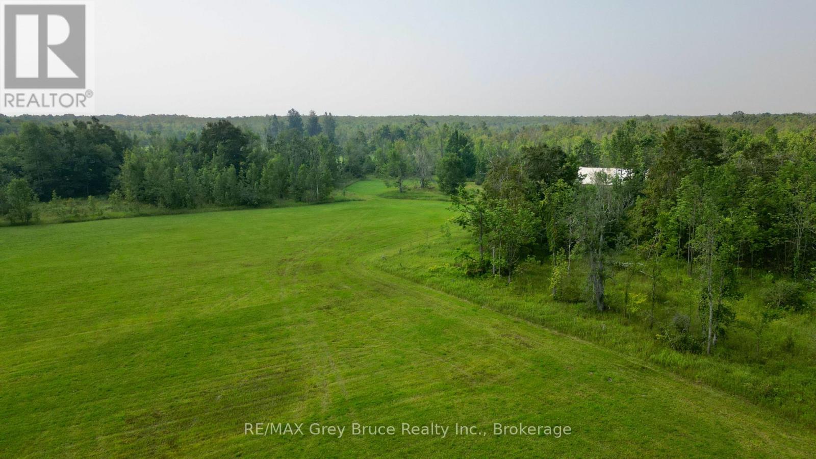 61 Crawford Drive, South Bruce Peninsula, Ontario  N0H 2T0 - Photo 13 - X12331956