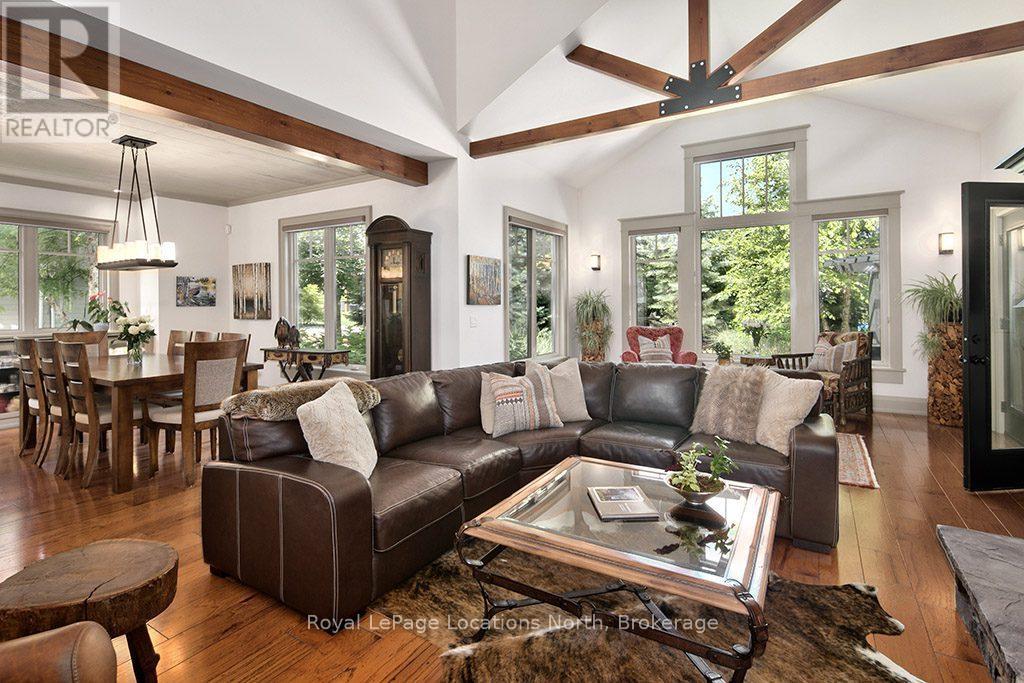 376 Sunset Boulevard, Blue Mountains, Ontario  N0H 2P0 - Photo 15 - X12332193