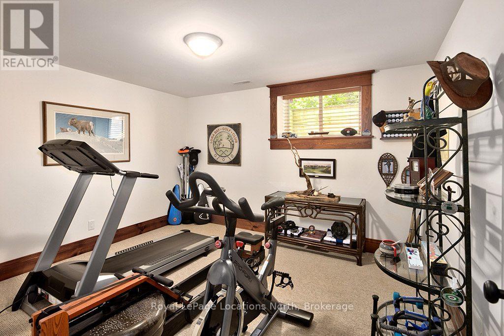 376 Sunset Boulevard, Blue Mountains, Ontario  N0H 2P0 - Photo 34 - X12332193