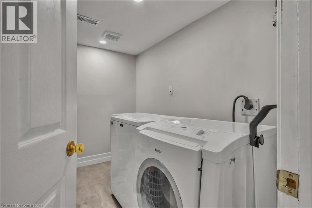 50 Inge Court, Kitchener, Ontario  N2K 3V7 - Photo 39 - 40758529
