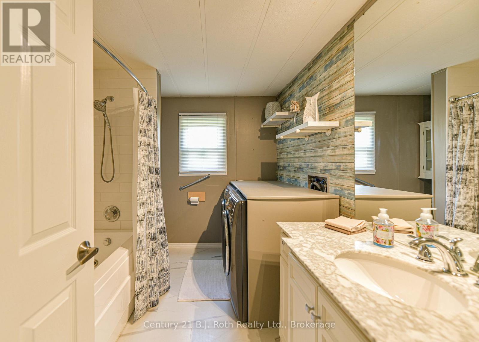 7 Irvine Road, Oro-Medonte, Ontario  L3V 0P9 - Photo 19 - S12332330