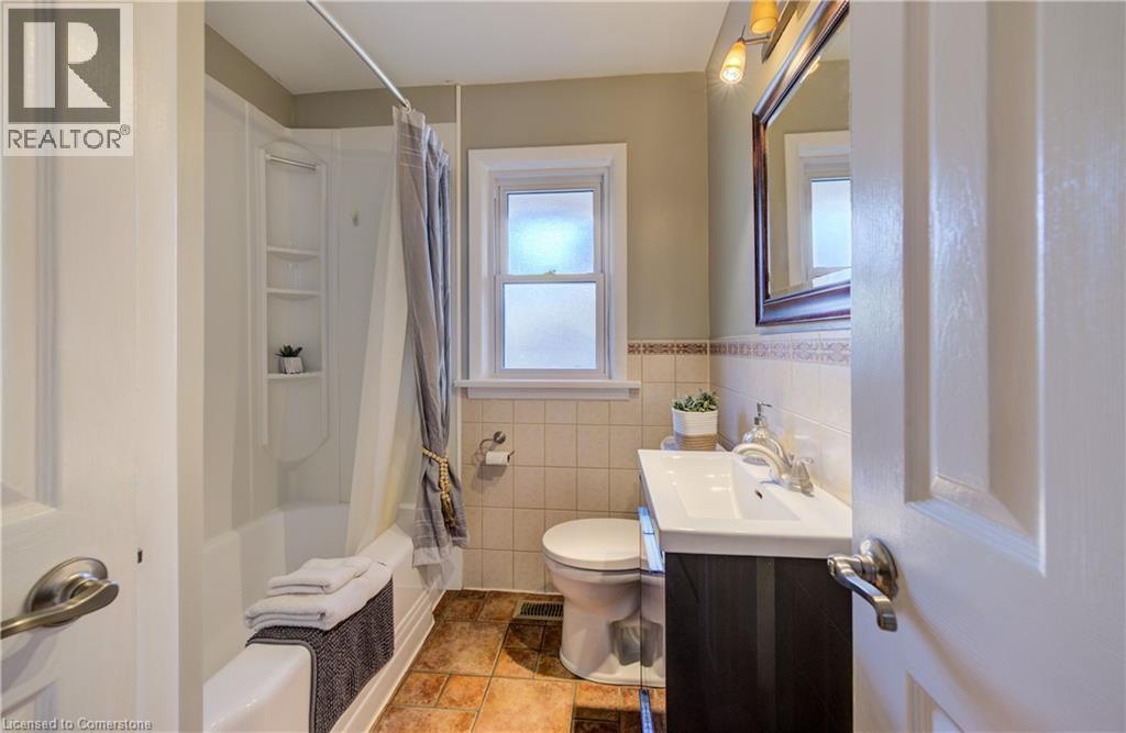 111 Pollock Avenue, Cambridge, Ontario  N1R 2B8 - Photo 18 - 40757019