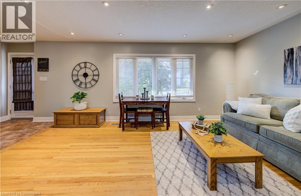 111 Pollock Avenue, Cambridge, Ontario  N1R 2B8 - Photo 6 - 40757019