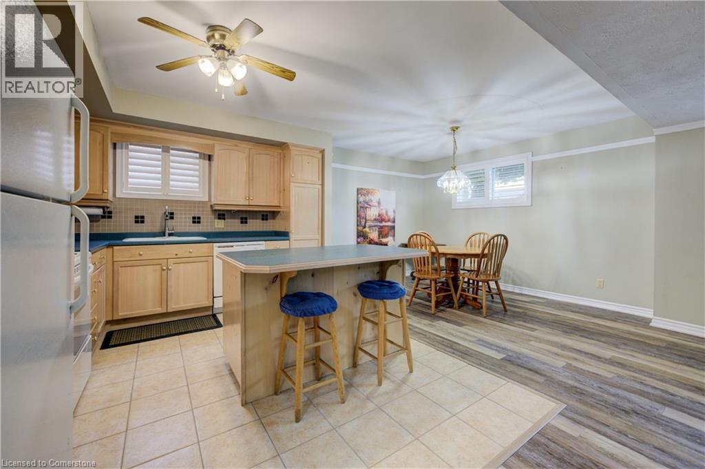 4907 Alexandra Avenue, Beamsville, Ontario  L0R 1B5 - Photo 17 - 40758624