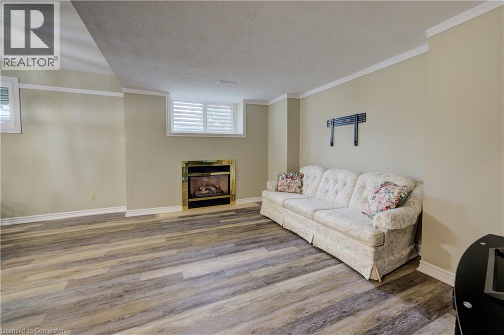 4907 Alexandra Avenue, Beamsville, Ontario  L0R 1B5 - Photo 18 - 40758624