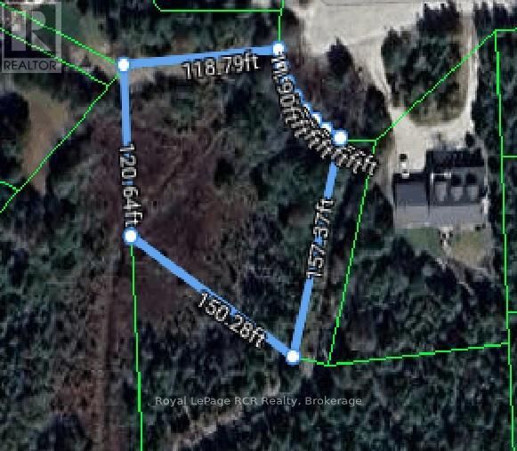 8 Ross Street, South Bruce Peninsula, Ontario  N0H 2T0 - Photo 2 - X12332607