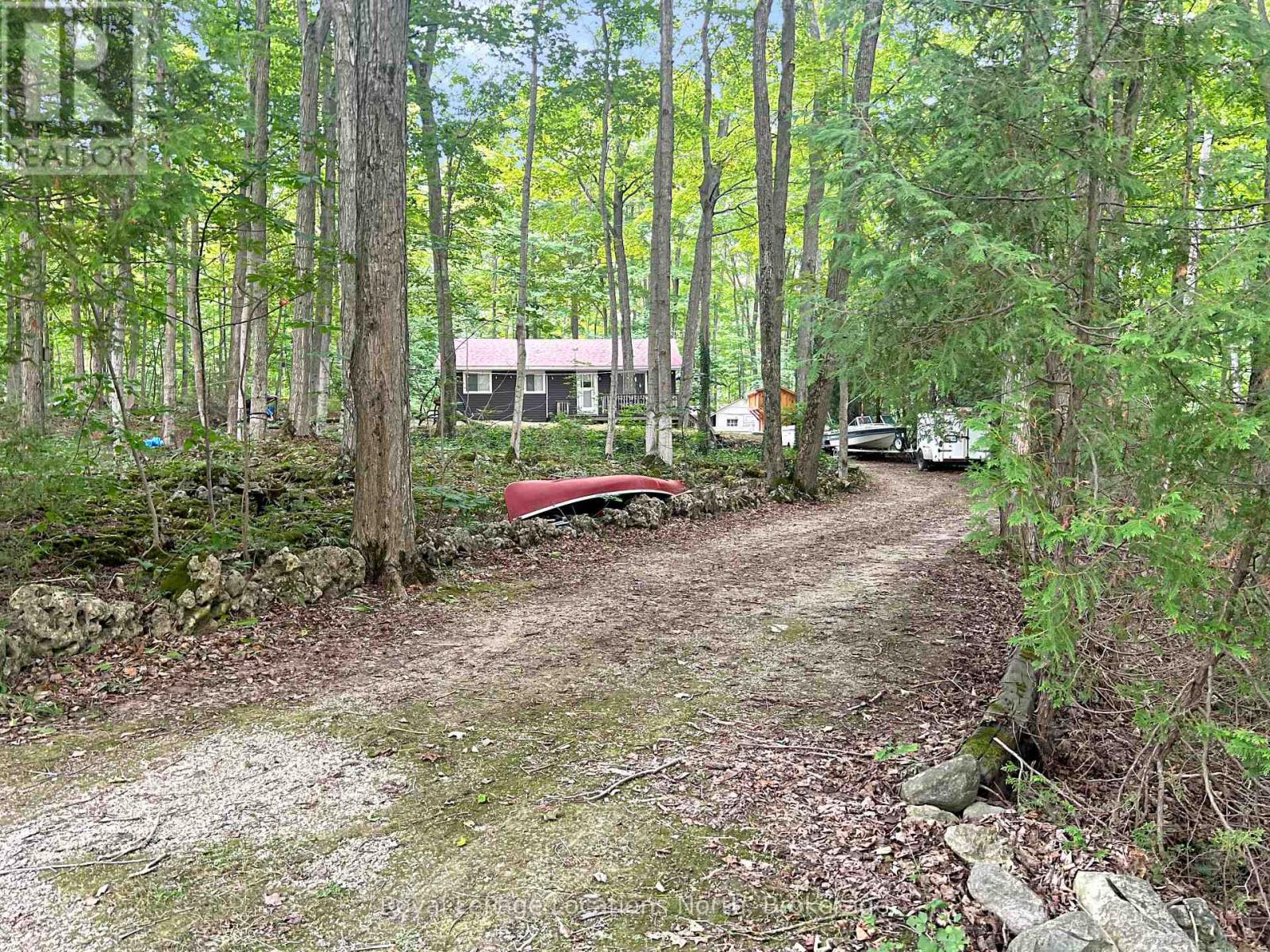 213 Tammy's Cove Road, Northern Bruce Peninsula, Ontario  N0H 1W0 - Photo 1 - X12332643