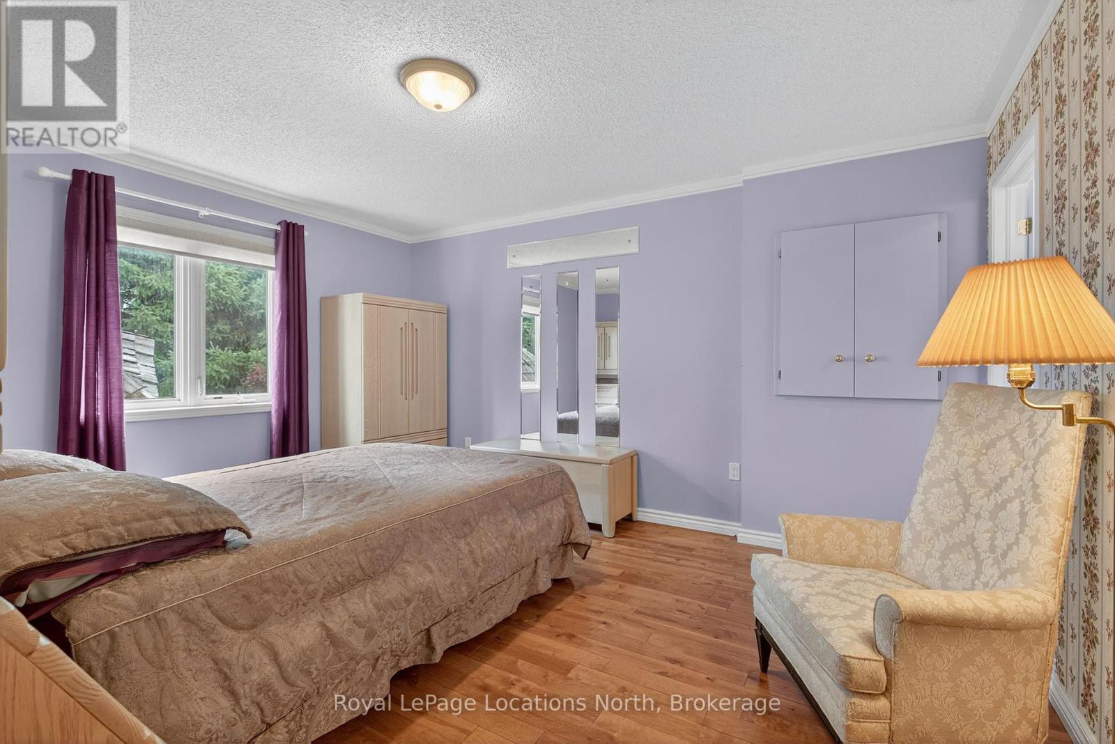 66 Pennsylvania Avenue, Wasaga Beach, Ontario  L9Z 3A8 - Photo 12 - S12332823