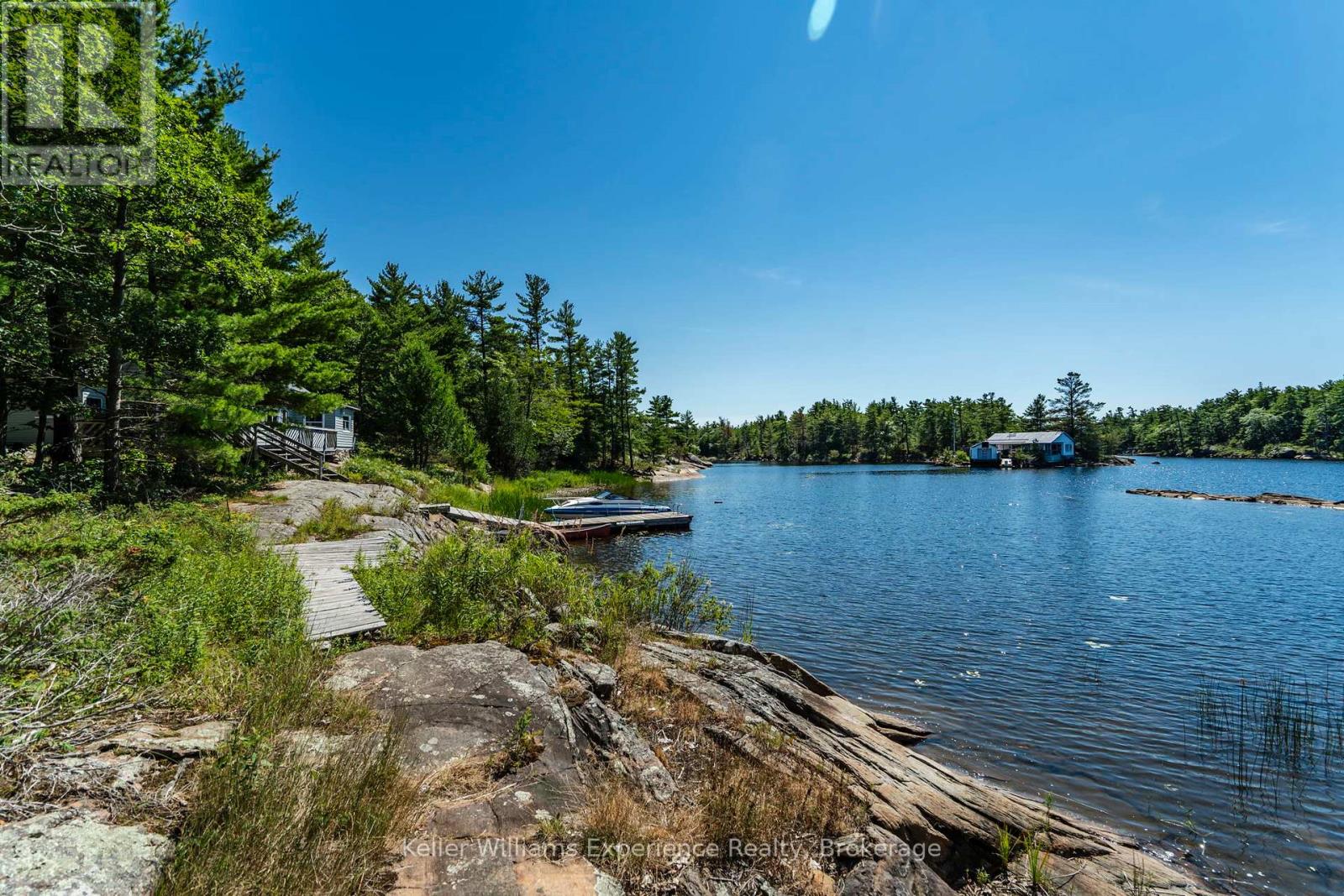 8326 Is 2210 Georgian Bay, Georgian Bay, Ontario  P0E 1E0 - Photo 3 - X12332886