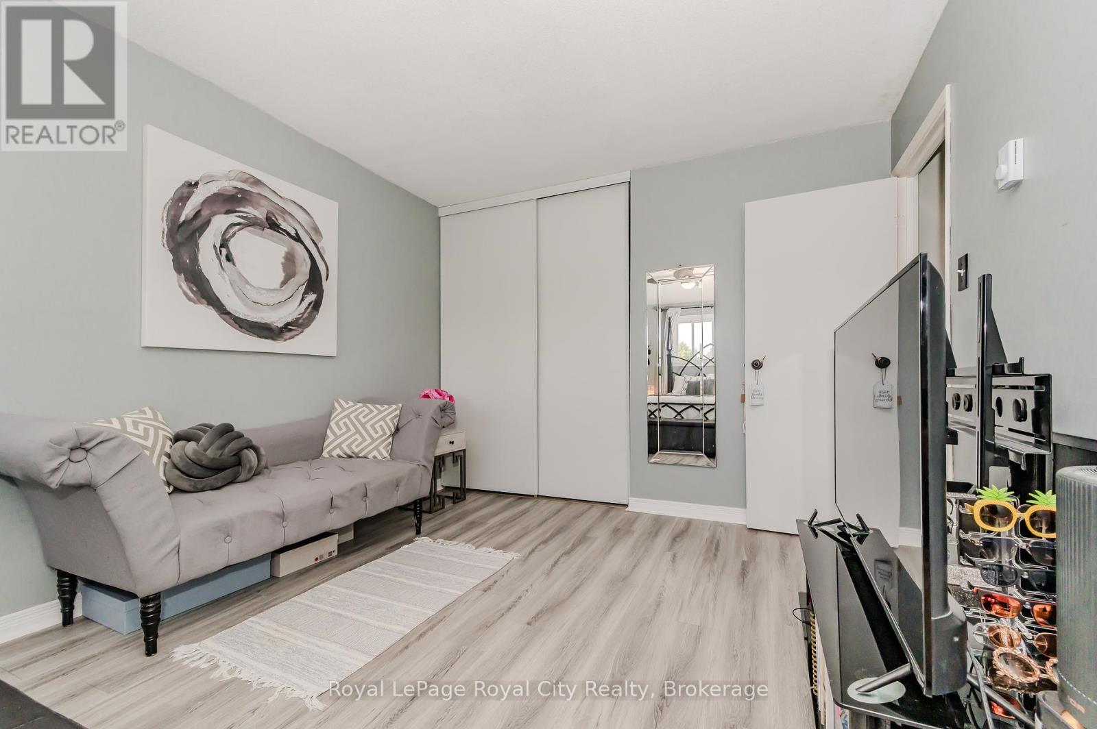 53 - 30d Flamingo Drive, Woolwich, Ontario  N3B 1V5 - Photo 26 - X12332927
