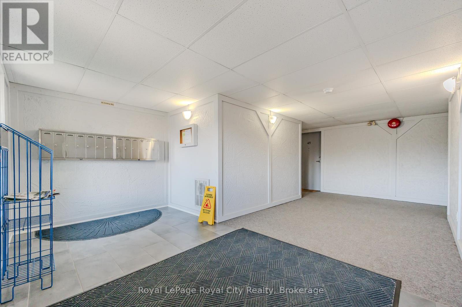 53 - 30d Flamingo Drive, Woolwich, Ontario  N3B 1V5 - Photo 8 - X12332927