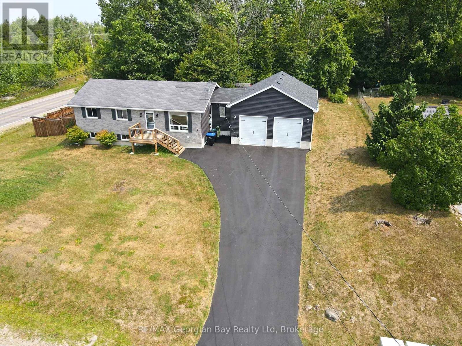 5 Easton Avenue, Tay, Ontario  L0K 1R0 - Photo 29 - S12333014
