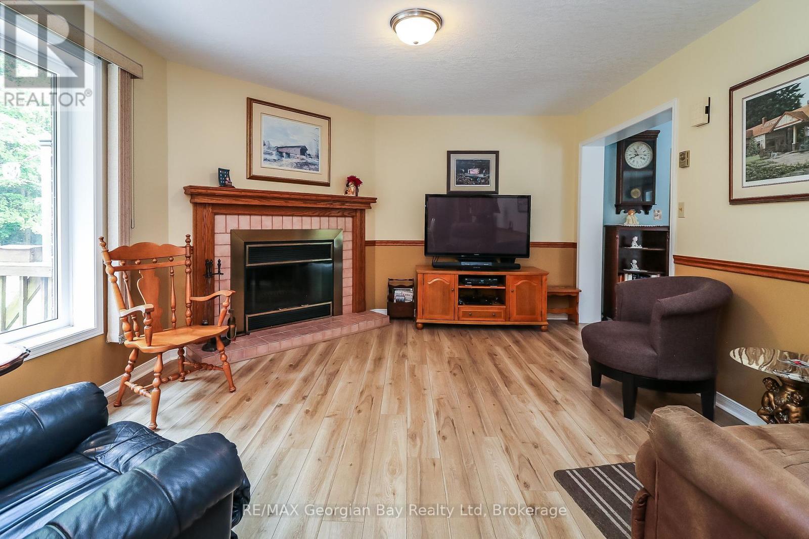 436 Puddicombe Road, Midland, Ontario  L4R 5G7 - Photo 14 - S12333020