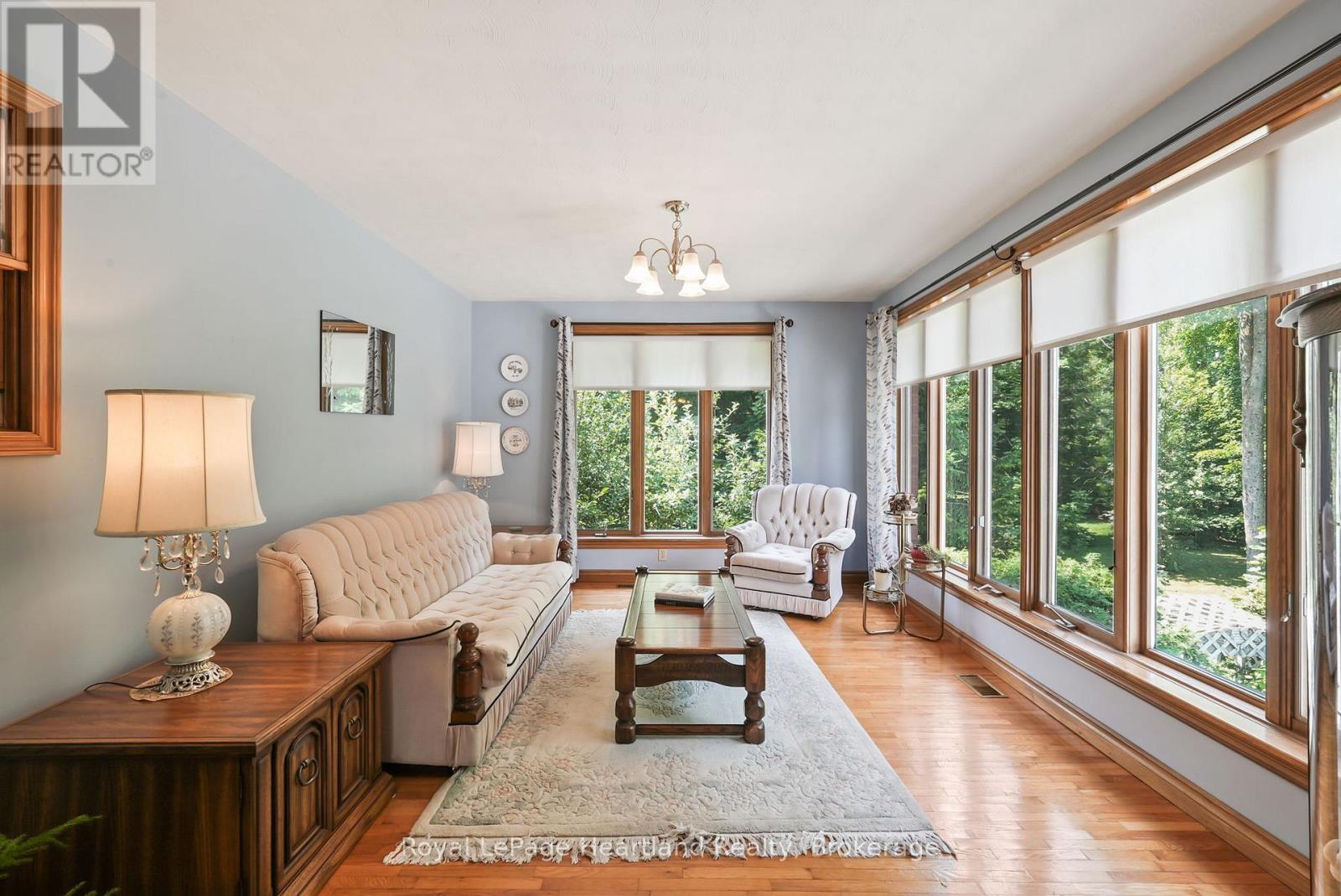 23 Mill Street E, Minto, Ontario  N0G 1M0 - Photo 16 - X12333017