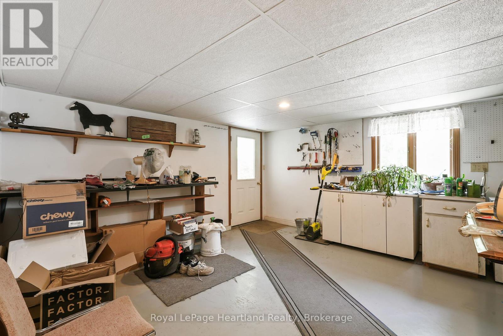 23 Mill Street E, Minto, Ontario  N0G 1M0 - Photo 26 - X12333017