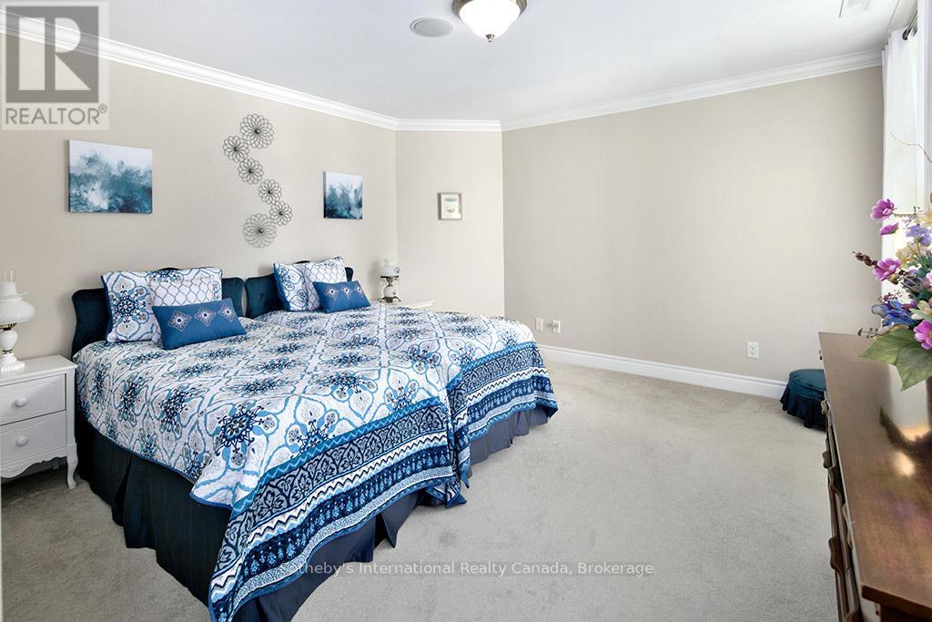 101 - 27 Beaver Street S, Blue Mountains, Ontario  N0H 2P0 - Photo 24 - X12333059