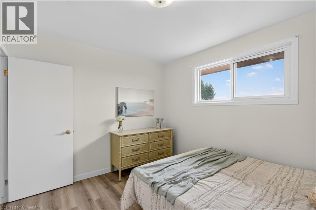 2041 Third Street Louth, St. Catharines, Ontario  L2S 6P9 - Photo 15 - 40756984