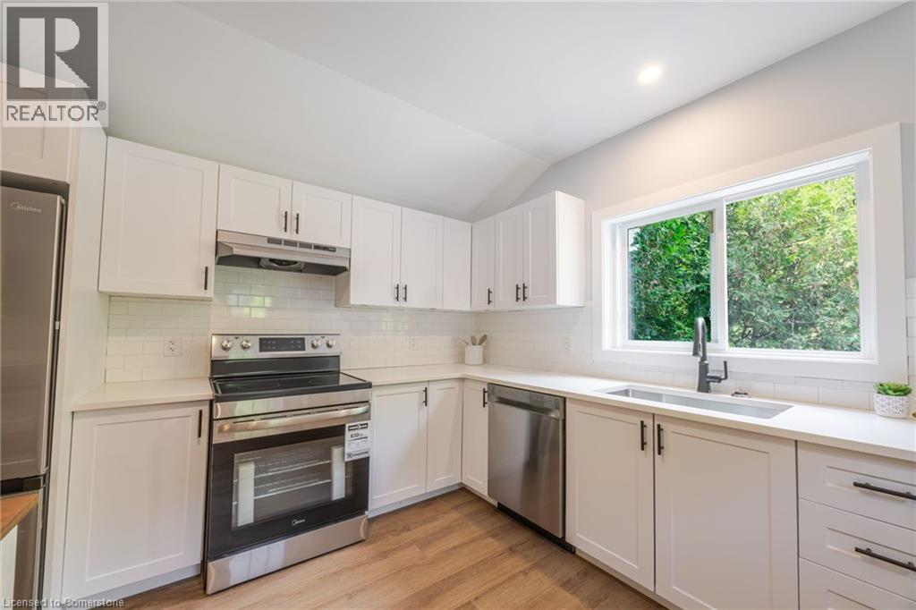 277 Charlotte Street, Port Stanley, Ontario  N5L 1A8 - Photo 6 - 40758720