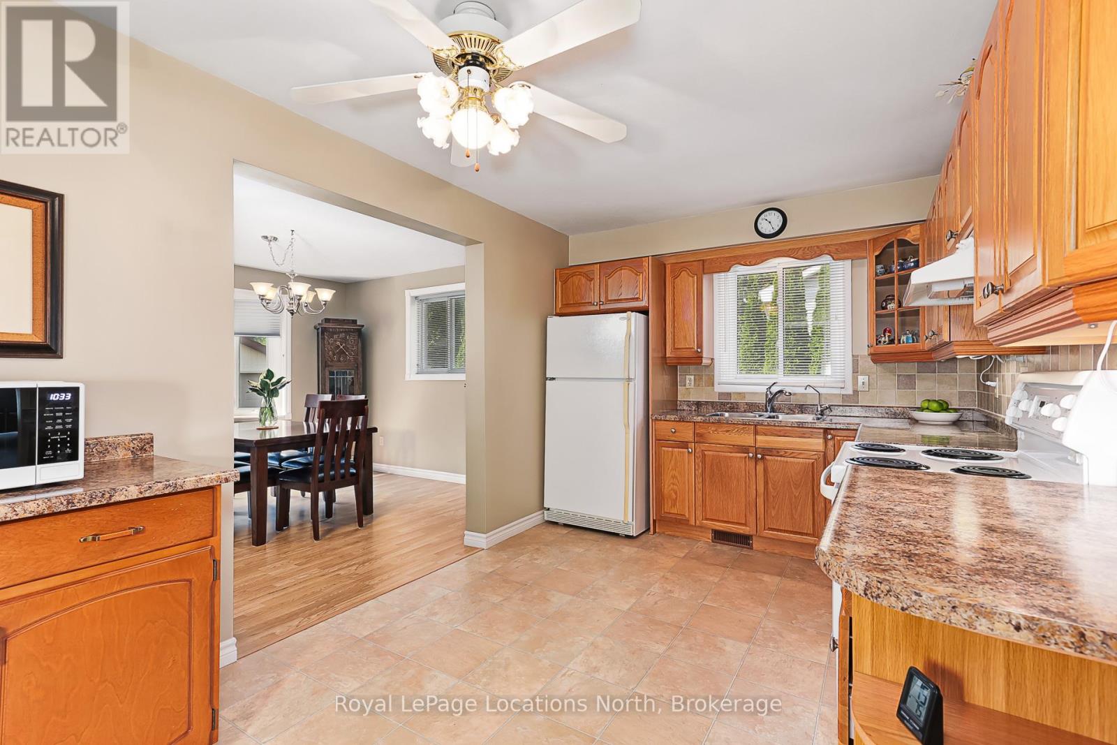 132 Matilda Street, Blue Mountains, Ontario  N0H 1J0 - Photo 15 - X12333453