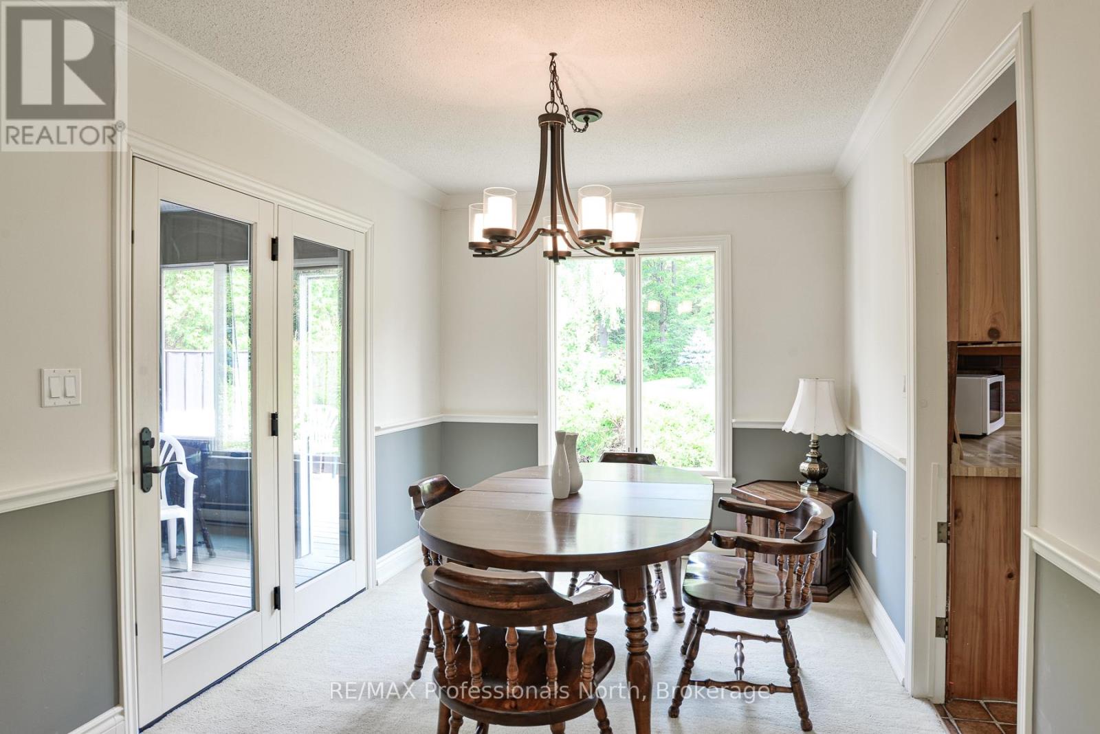 33 Woodchester Avenue, Bracebridge, Ontario  P1L 1H9 - Photo 7 - X12333637