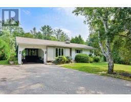 33 WOODCHESTER AVENUE, Bracebridge, Ontario