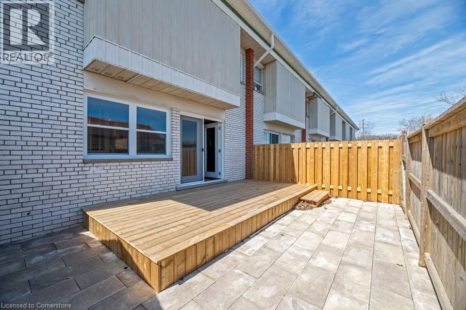 2251 Mountainside Drive Unit# 1, Burlington, Ontario  L7P 1B6 - Photo 8 - 40758606