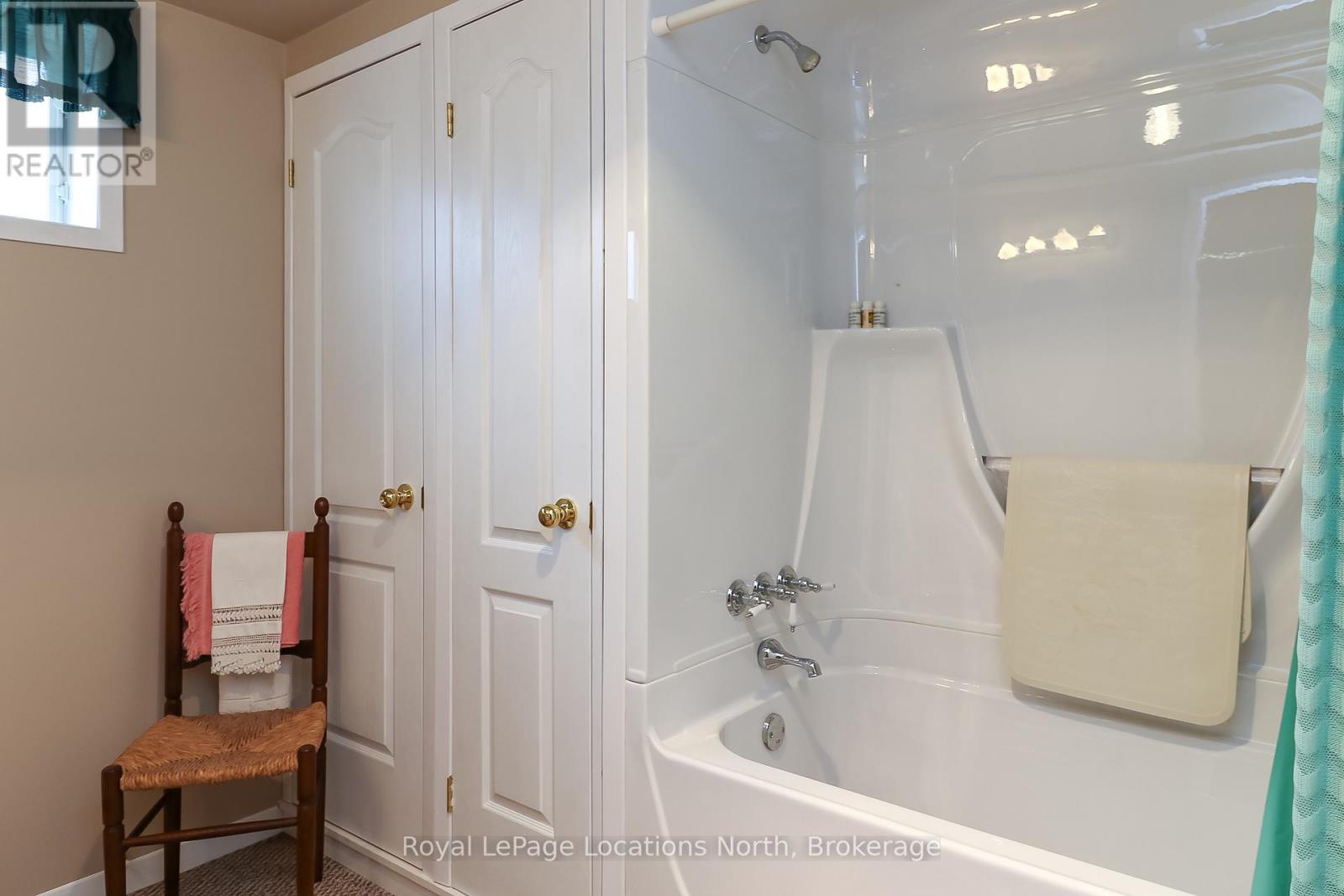 3 Kelley Crescent, Wasaga Beach, Ontario  L9Z 1J4 - Photo 33 - S12333794