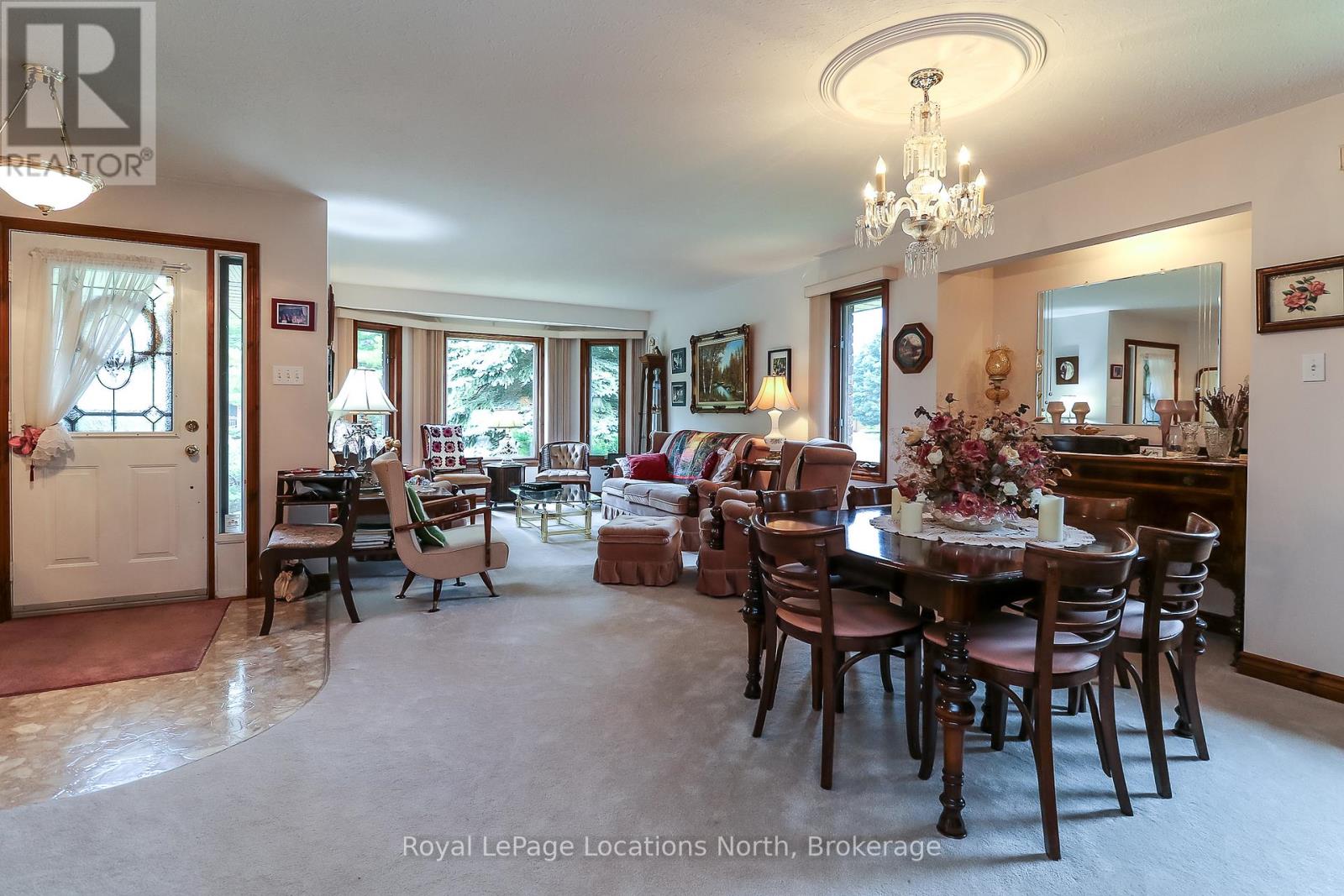 3 Kelley Crescent, Wasaga Beach, Ontario  L9Z 1J4 - Photo 7 - S12333794
