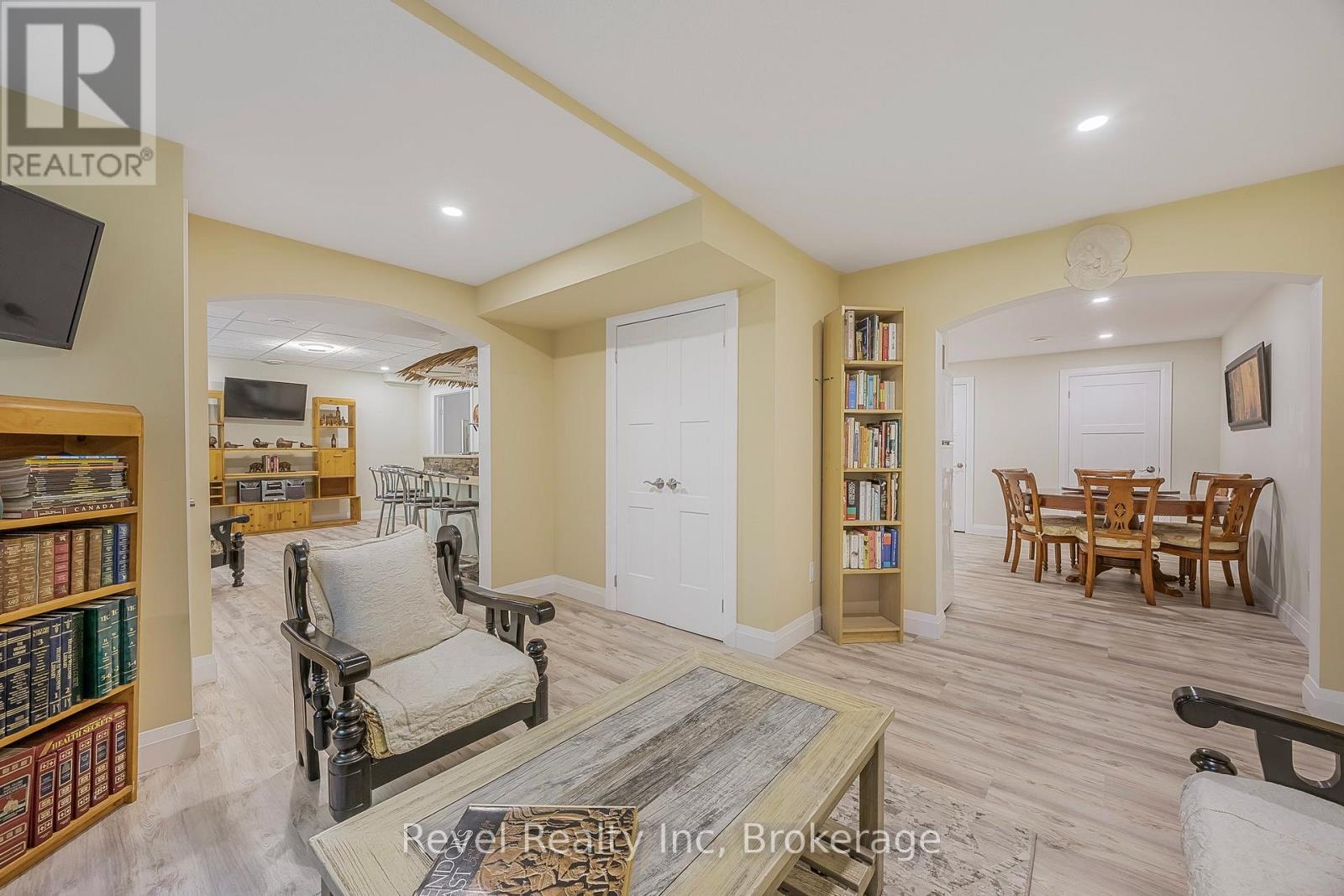 10 Musquake Court, Tiny, Ontario  L9M 1R2 - Photo 27 - S12333861