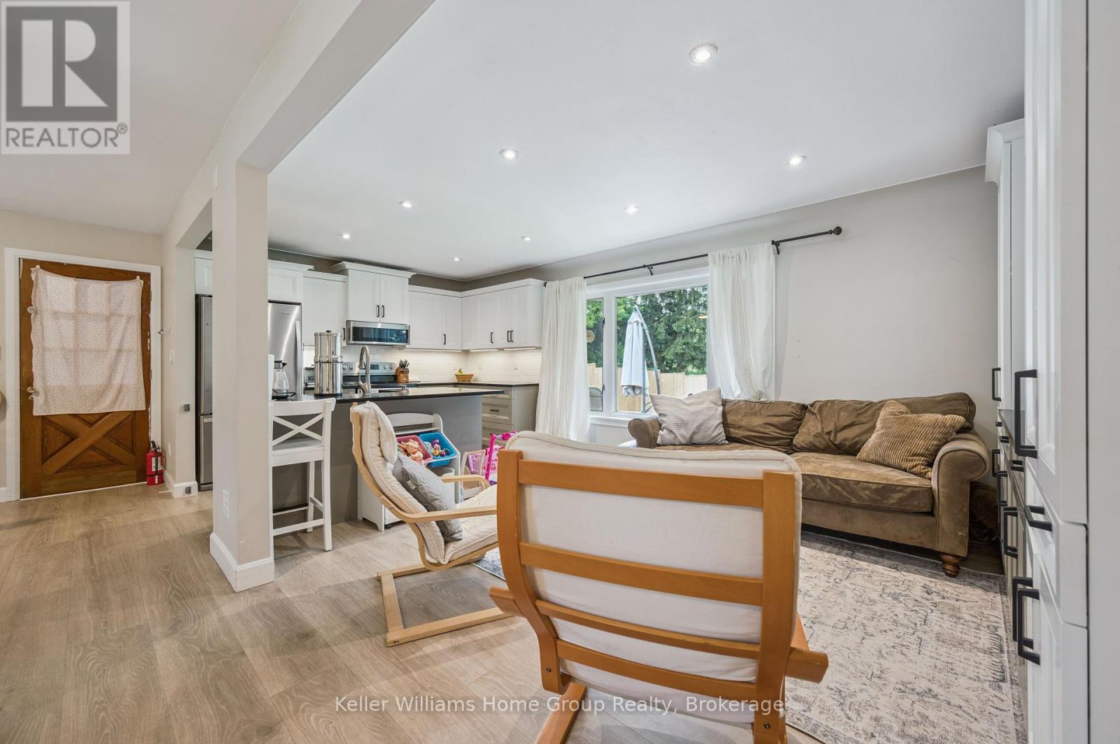 425 Elgin Street, Centre Wellington, Ontario  N1M 2C1 - Photo 16 - X12333738