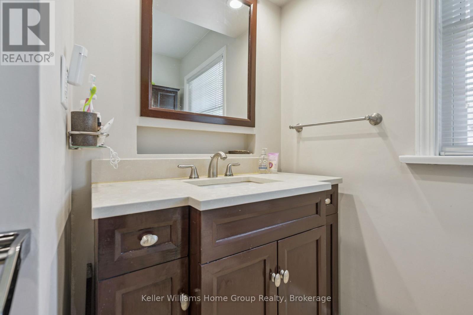 425 Elgin Street, Centre Wellington, Ontario  N1M 2C1 - Photo 30 - X12333738