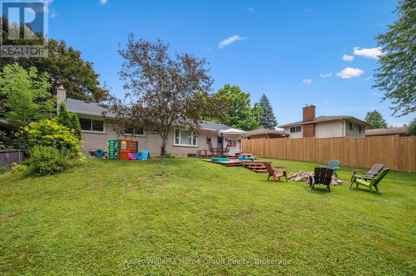 425 Elgin Street, Centre Wellington, Ontario  N1M 2C1 - Photo 44 - X12333738