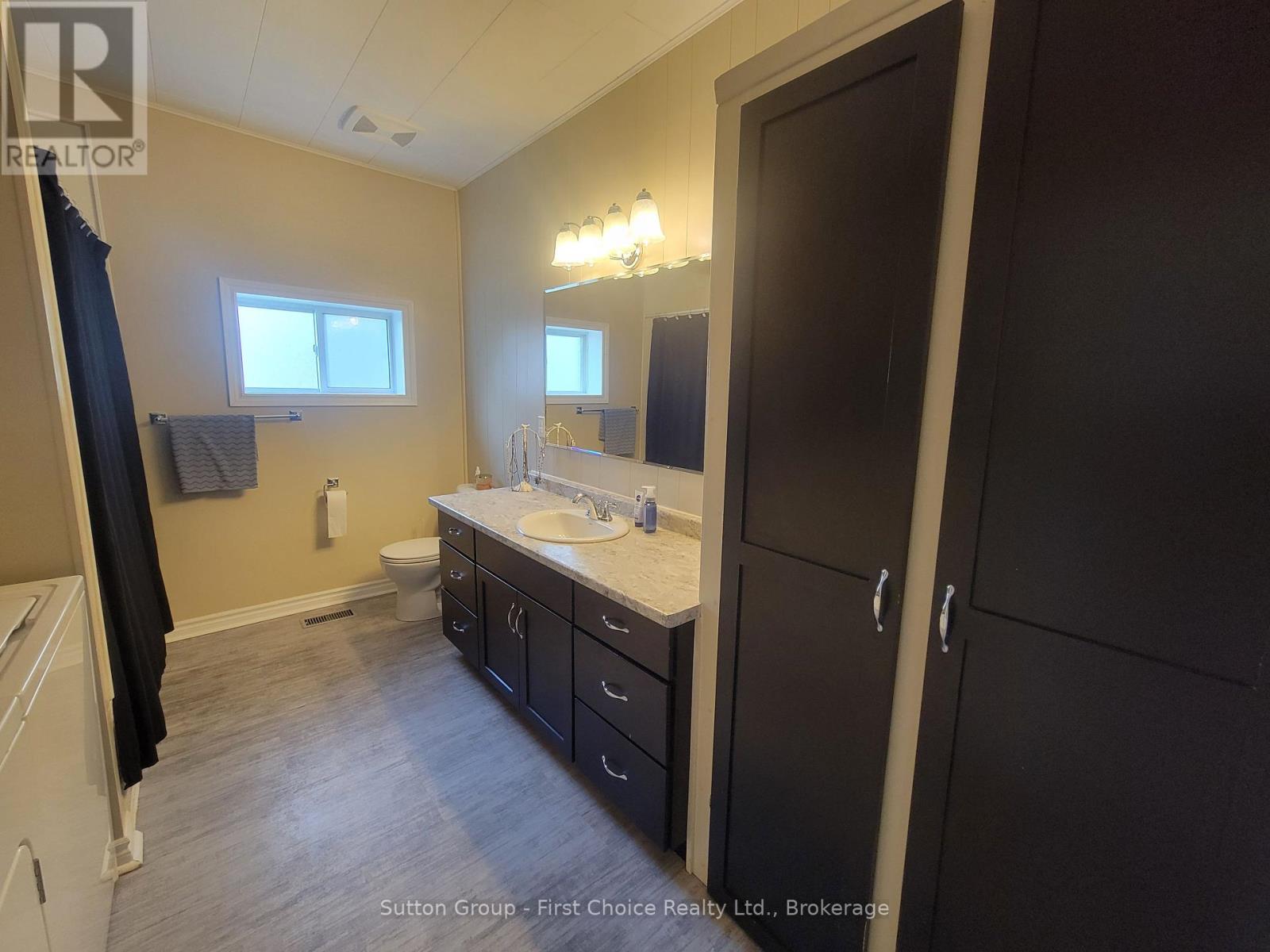 30 King Street N, South Huron, Ontario  N0M 1M0 - Photo 19 - X12334341