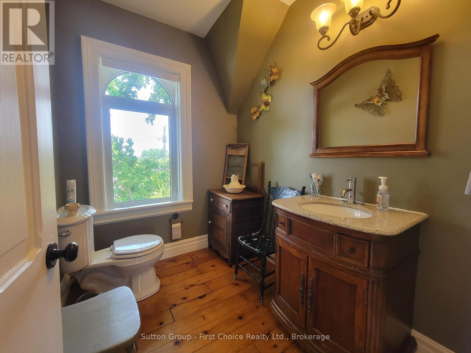 30 King Street N, South Huron, Ontario  N0M 1M0 - Photo 33 - X12334341