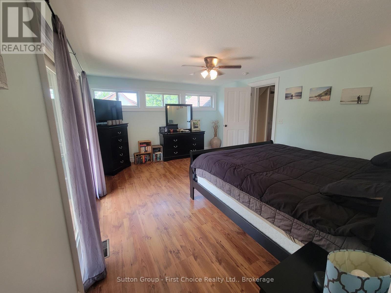 30 King Street N, South Huron, Ontario  N0M 1M0 - Photo 35 - X12334341