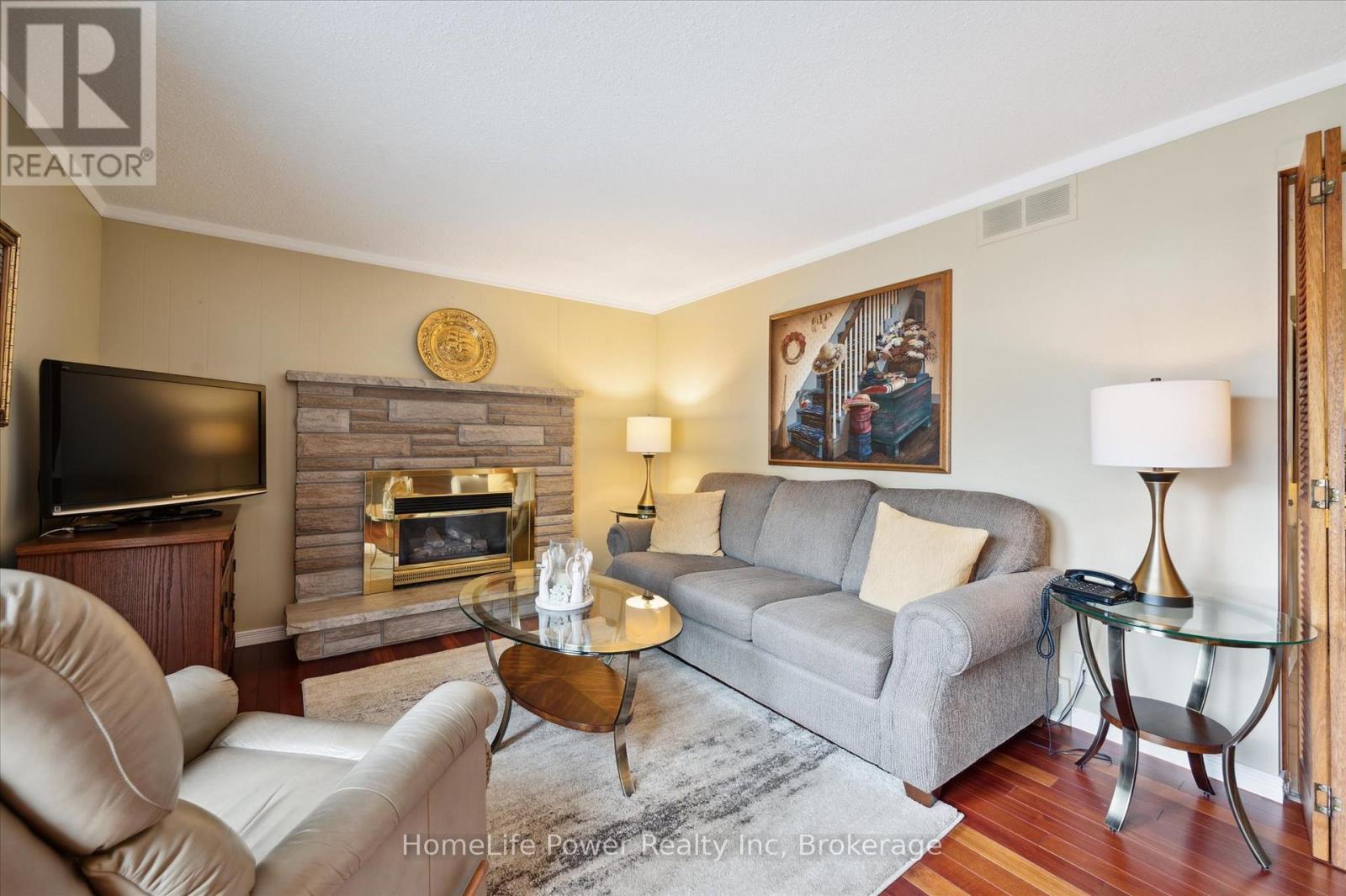 36 Sanderson Drive, Guelph, Ontario  N1H 7B8 - Photo 15 - X12334391