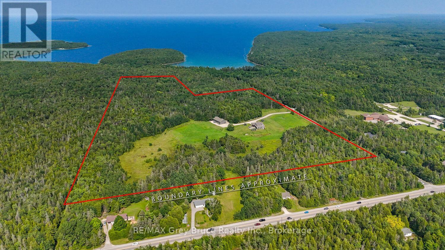 33 Dunks Bay Road, Northern Bruce Peninsula, Ontario  N0H 2R0 - Photo 2 - X12334736